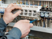 Sichere Verbindungen herstellen - Ziesler Elektrotechnik Sichere Verbindungen herstellen - Ziesler Elektrotechnik
